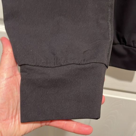 NWT Athleta Salutation Joggers Size Large. - Picture 8 of 10